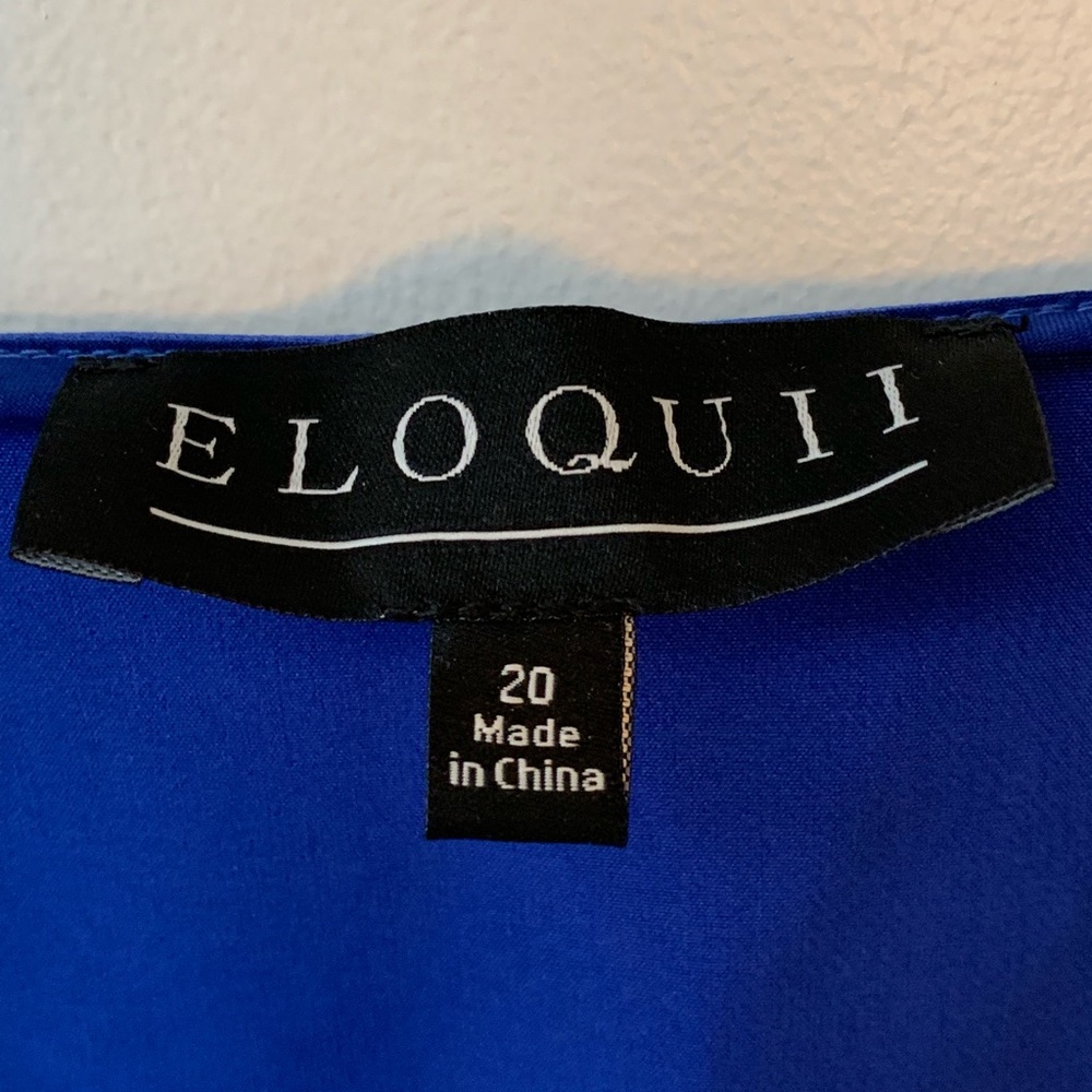 Eloquii NWT Bright Blue two pocket Top size 20